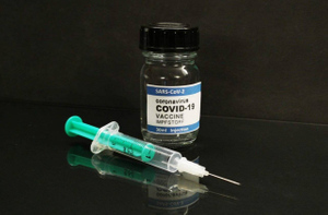 В России подали заявку на регистрацию вакцины от ковида, созданной вместе с Китаем