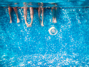 Красноярская второклассница утонула в бассейне на глазах у учителей