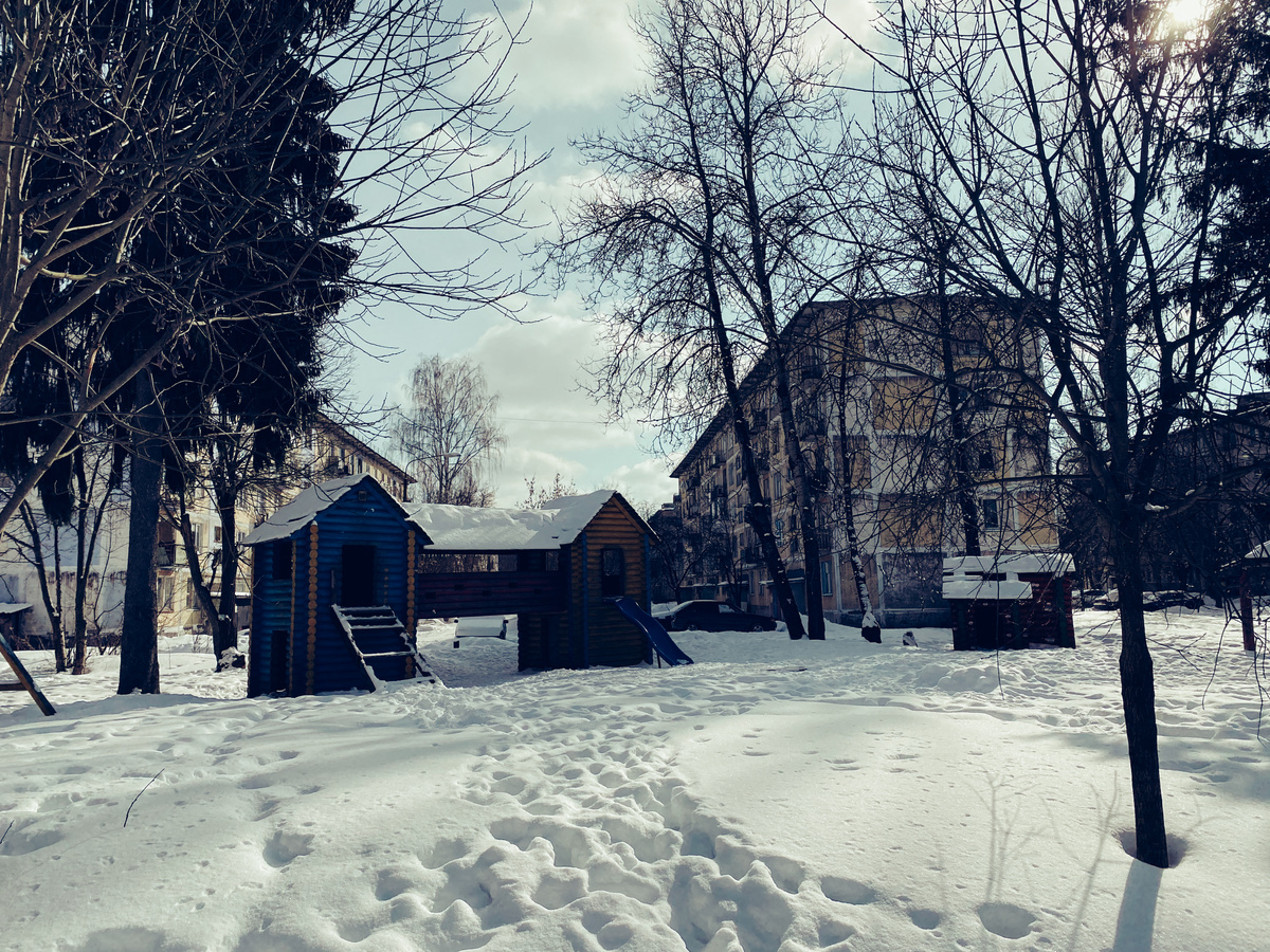 Город, которого нет: на границе Московской и Владимирской областей тысячи  людей живут на 