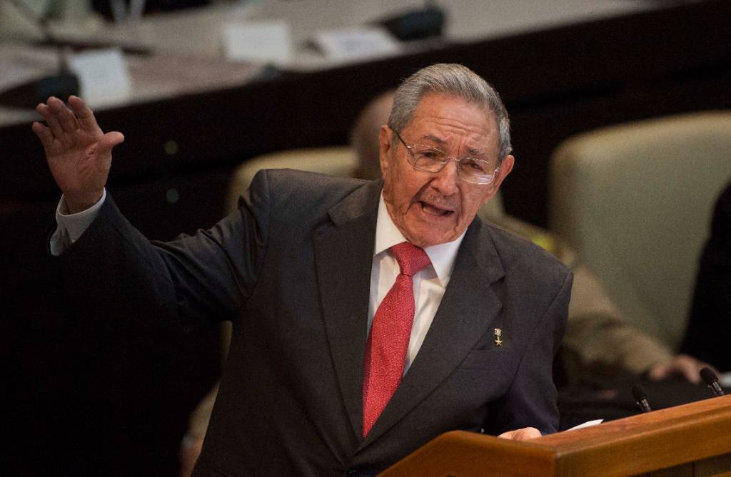 Рауль Кастро решил покинуть пост первого секретаря ЦК Компартии Кубы