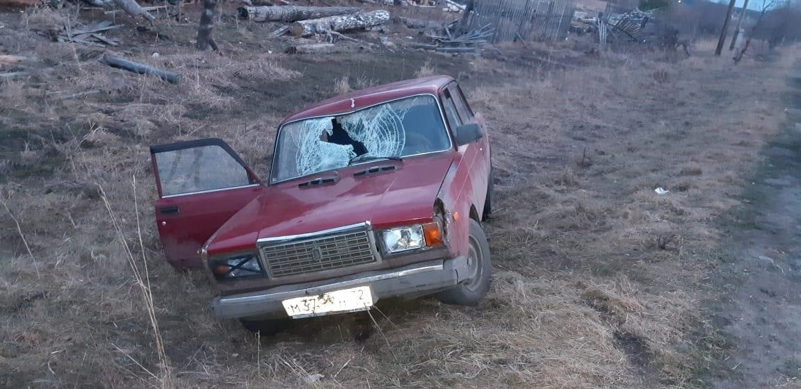 На Урале пьяный подросток сел за руль и сбил друга