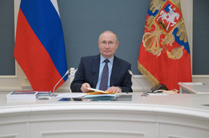 Песков рассказал, когда будет принято решение об участии Путина в саммите по климату