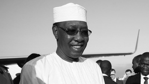 Переизбранный на шестой срок президент Чада умер от полученных на передовой ранений