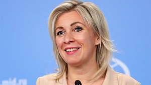 Захарова назвала маразмом ситуацию с расследованием взрывов на складах с боеприпасами в Чехии