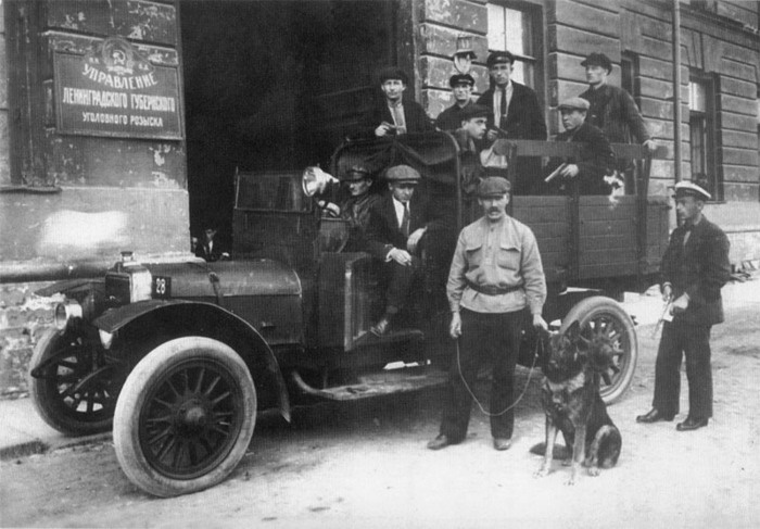 Сыщики уголовного розыска. Фото © statehistory.ru