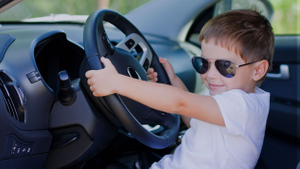 Внимание, за рулём дети: громкие случаи автотрагедий с малолетними водителями 