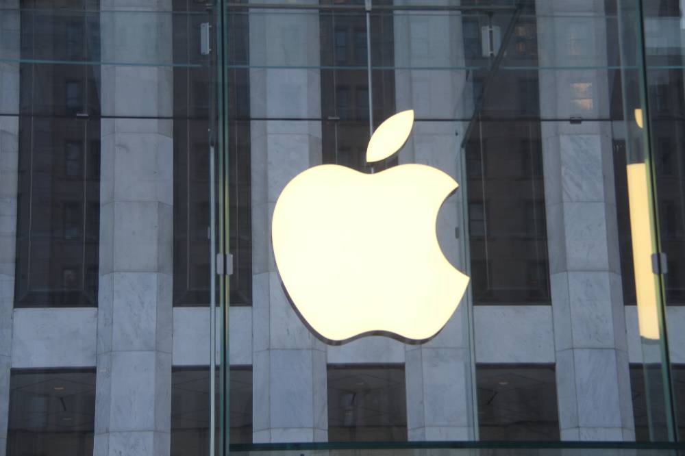 Хакеры требуют от поставщика Apple выкуп в миллионы долларов за секретные чертежи новых MacBook