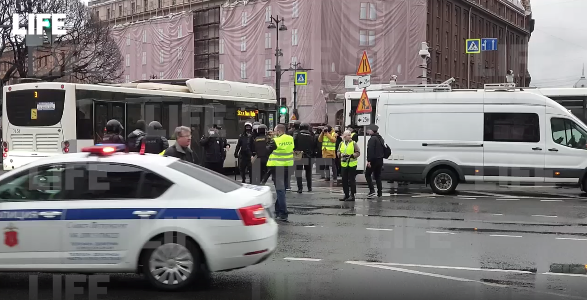 В Петербурге задержали главу местного штаба Навального, руководившего маршрутами протестующих