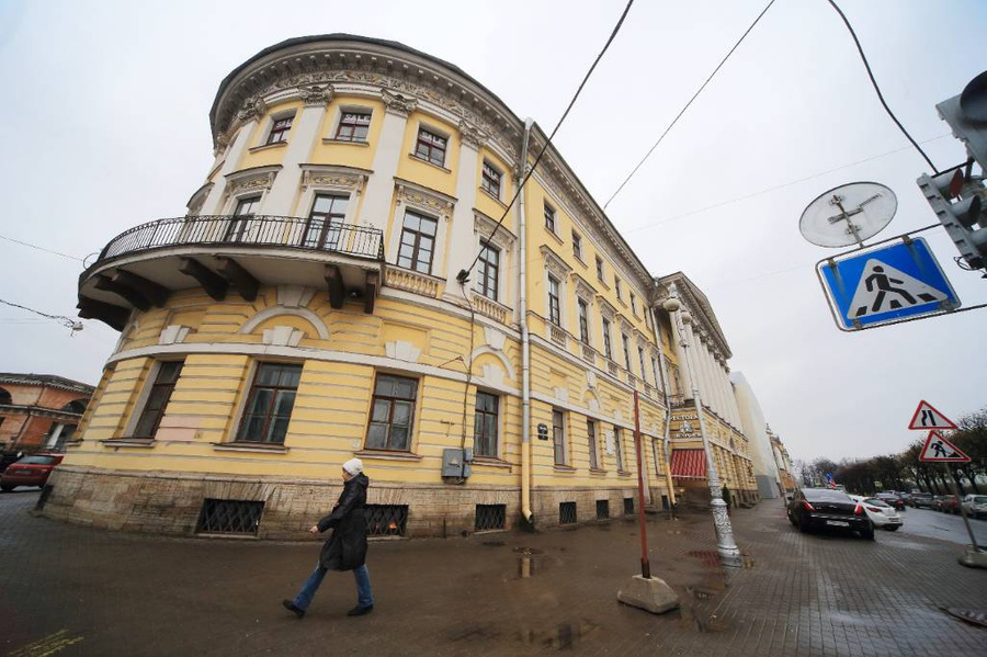 Вид на здание казарм и балкон лейб-гвардии Павловского полка. Фото © ТАСС / Усманов Замир