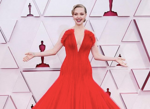 Наряды с красной дорожки премии "Оскар" — фото