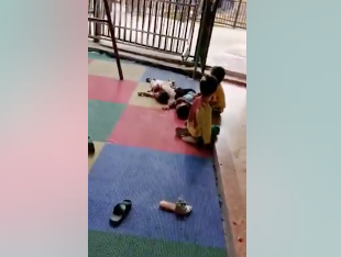 Нападение в саду. Бойня в детском саду в Таиланде. В Китае напал на детский сад. Нападение в детском саду на детей. Китайский детский сад.