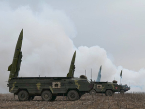 Украина провела военные учения с ракетными комплексами "Точка-У" вблизи границы с Крымом