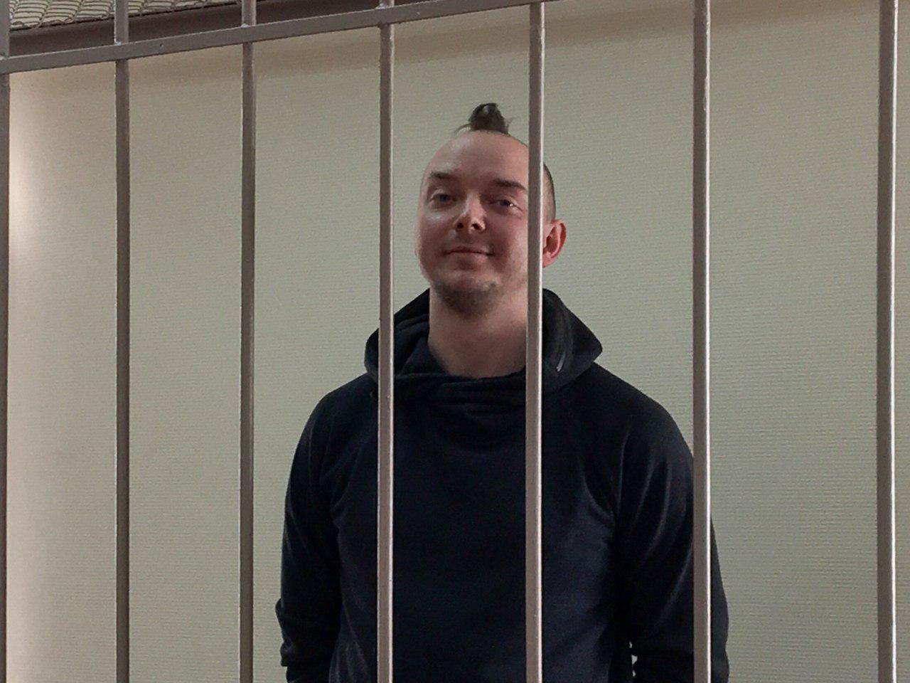 Арест обвиняемого в госизмене советника главы "Роскосмоса" Сафронова продлён до 7 июля