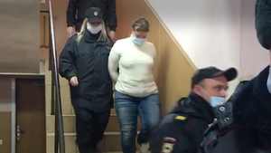 Мать и отчима из Ростовской области арестовали за издевательства над истощённой дочерью