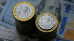 Началась рекордная скупка валюты: чем это грозит рублю и каким будет курс доллара