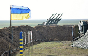 Страны Запада обсудили "военную активность" России у границ Украины
