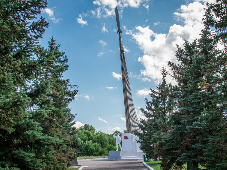 Музейно-парковый комплекс на месте приземления Юрия Гагарина. Фото © engels-city.ru