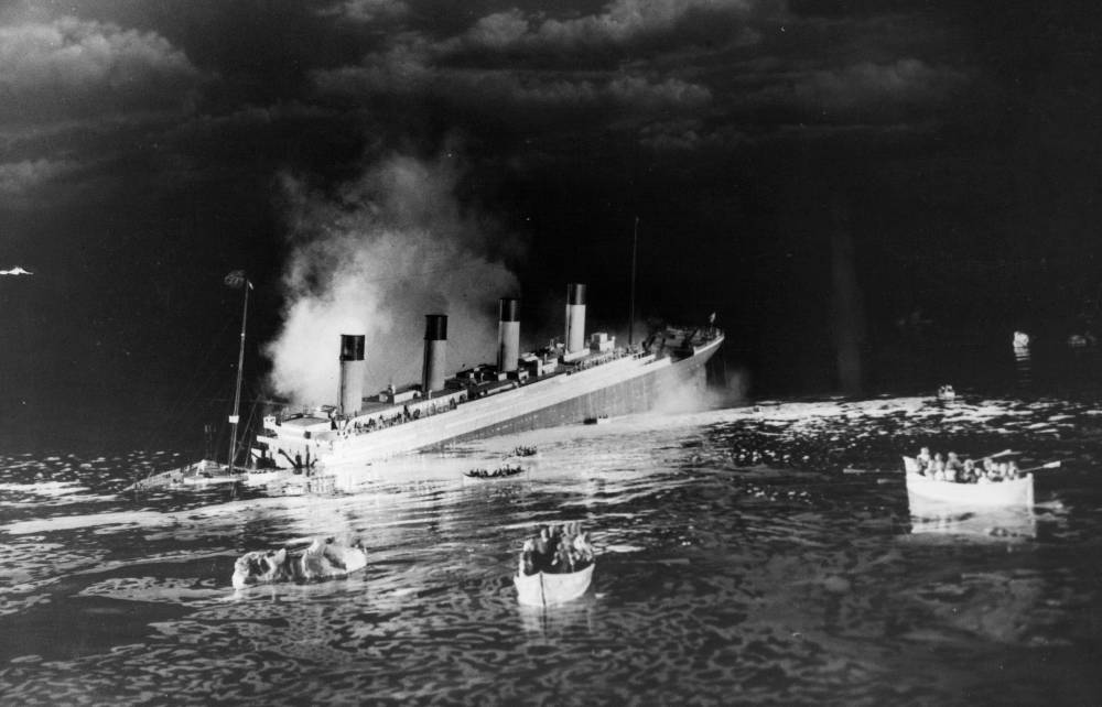 Последний день на "Титанике": на пляже в Канаде нашли послание с затонувшего парохода