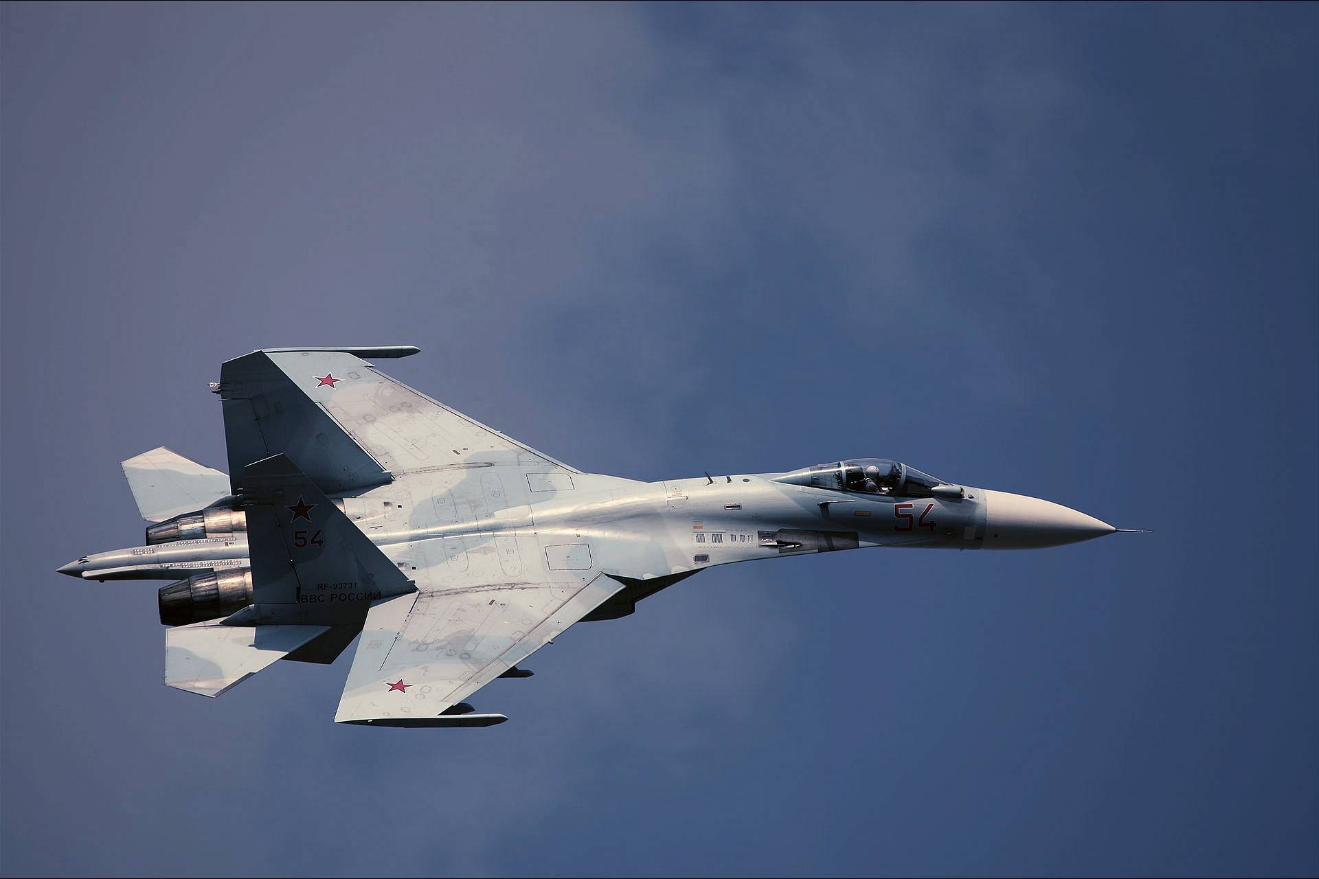 Российские Су-27 подняли для сопровождения самолётов тактической авиации Франции над Чёрным морем