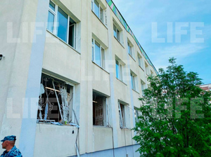 "Спасла два класса": Учительница сумела вывести школьников из столовой во время стрельбы в Казани