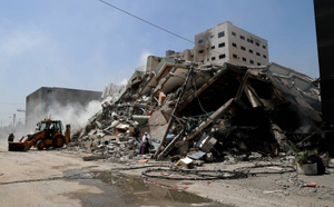 Посол Израиля в России назвал операцию в Газе войной с террором
