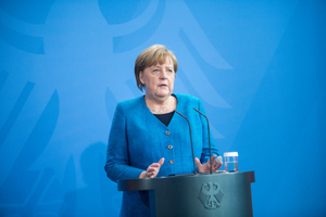 Меркель призвала поторопиться с запуском "Северного потока — 2" из-за нужды в российском газе