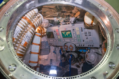 Спускаемый аппарат космического корабля "Союз МС-08". Фото © "Главкосмос"