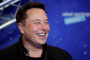 Минпромторг пригласил Илона Маска в Россию для обсуждения строительства завода Tesla
