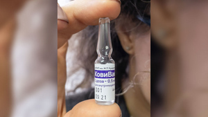 В Петербурге началась вакцинация от коронавируса препаратом "Ковивак"