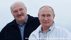 Признание Крыма, общая валюта, военные базы: Эксперты — о переговорах Путина и Лукашенко