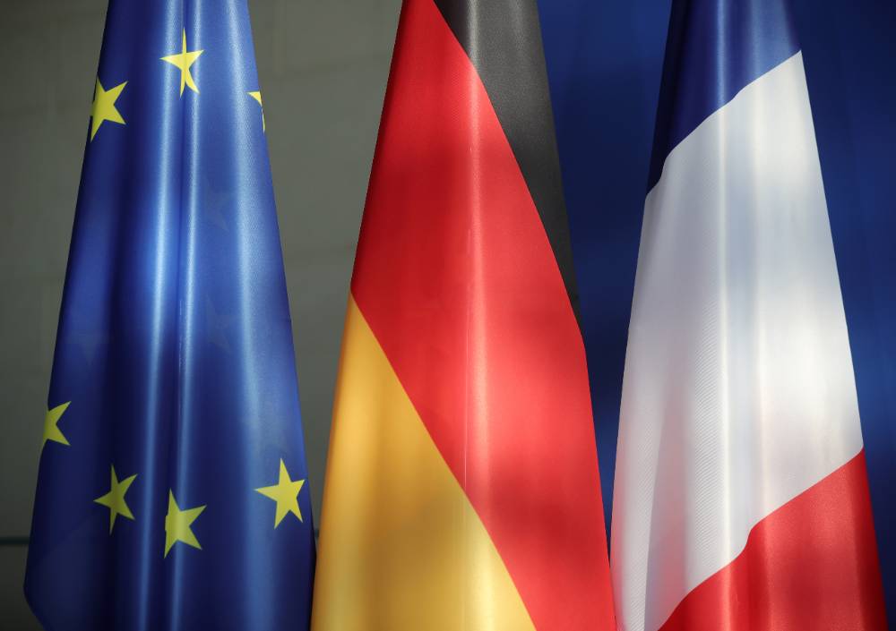 Германия и Франция выразили заинтересованность в продолжении диалога с Россией