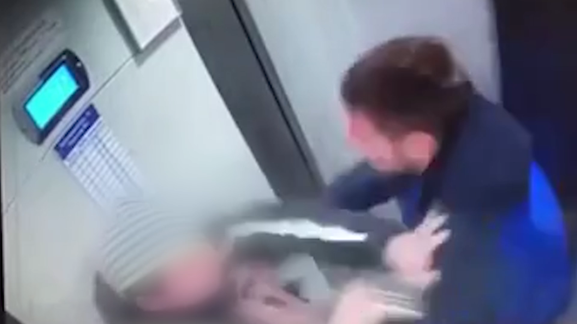 В Самаре задержали подозреваемого в жестоком избиении подростка в лифте