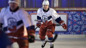 Путин назвал Ночную хоккейную лигу ярким брендом современной России