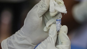 В России зарегистрировали вакцину "Спутник лайт"