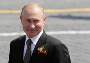 Путин поручил представить предложения по созданию центра изучения истории ВОВ