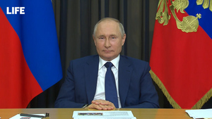 "Организуем хороший отдых, машинку дадим": Путин предложил многодетной семье из Надыма погостить в Сочи
