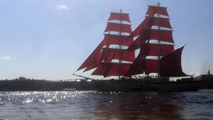 Жители Петербурга заметили на Неве корабль с алыми парусами