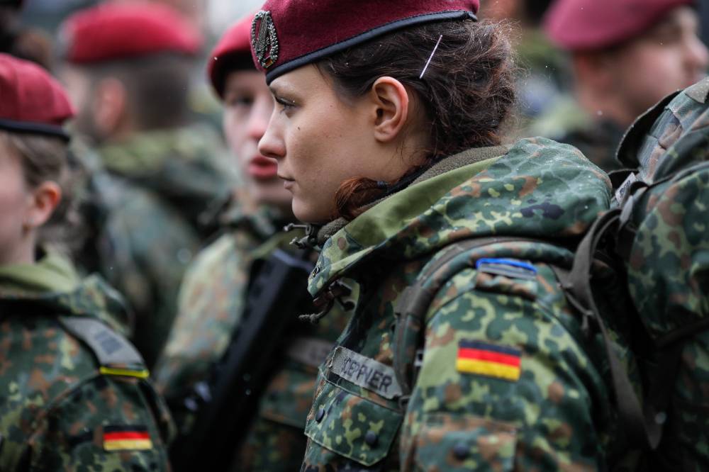В Берлине заявили, что вопрос вступления Украины в НАТО не стоит на повестке