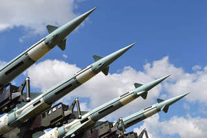 НАТО не будет размещать ядерные ракеты наземного базирования в Европе