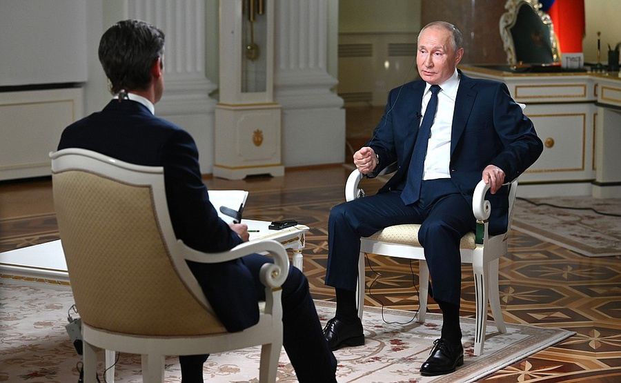 Владимир Путин и Кир Симмонс. Фото © Пресс-служба Президента России