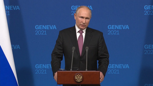 Путин: Москва не устраивает учения у государственных границ США, в отличие от Вашингтона