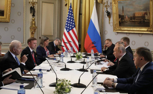 Кремль опубликовал первое фото с переговоров Путина и Байдена в расширенном составе