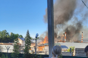 Два человека пострадали при пожаре на фабрике пиломатериалов под Владимиром