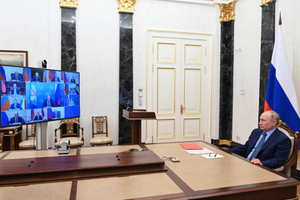 Путин на заседании Совбеза РФ предложил обсудить свою встречу с Байденом