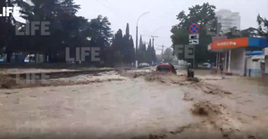 Унесло потоком: Один человек погиб в результате наводнения в Ялте