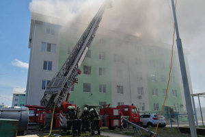Восемь человек пострадали при мощном взрыве в пятиэтажке под Киевом