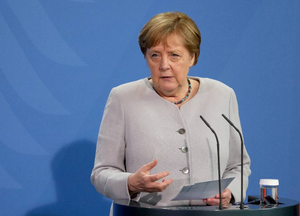 Меркель призвала Евросоюз "искать прямой контакт" с Путиным