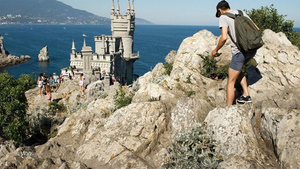 В Крыму рассказали, планируют ли ограничения на въезд туристов