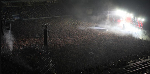 "Полный стадион людей!": Роспотребнадзор проверяет масштабное выступление "Руки вверх" в Волгограде