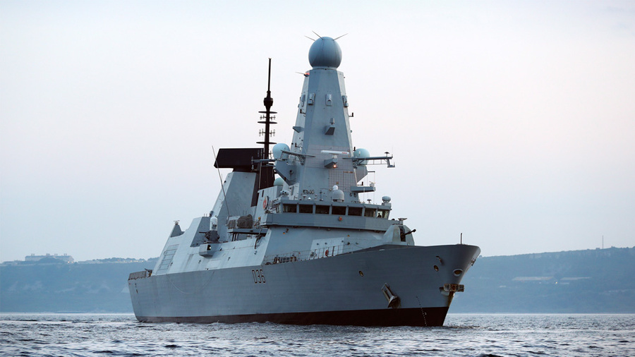 Инцидент с британским эсминцем в Чёрном море мог привести к военному столкновению, заявил посол РФ